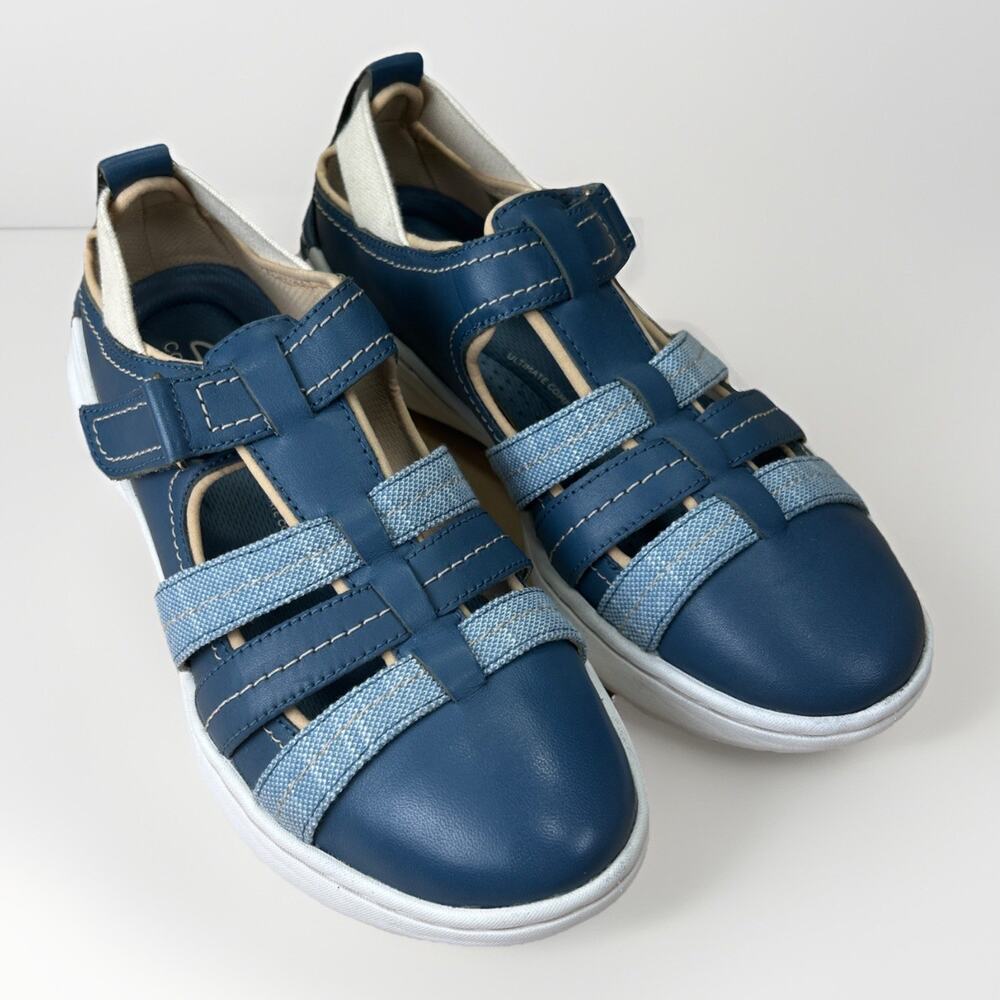 Clarks Strappy Adjustable Comfort Women's Sandals Navy Blue US Size 7 NWOT